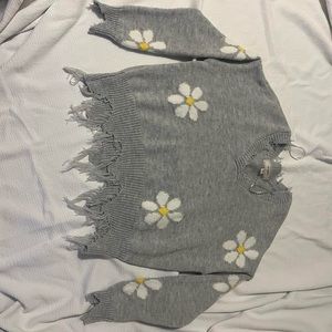 gray sweater with white dasies